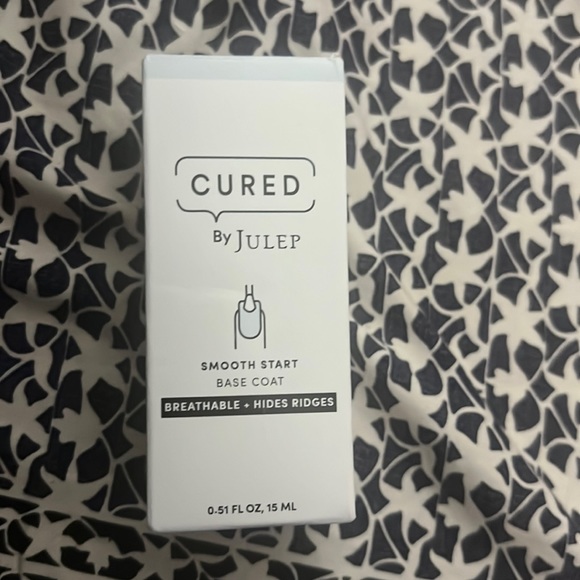 NEW Cured by Julep Smooth Start Base Coat - Picture 2 of 6